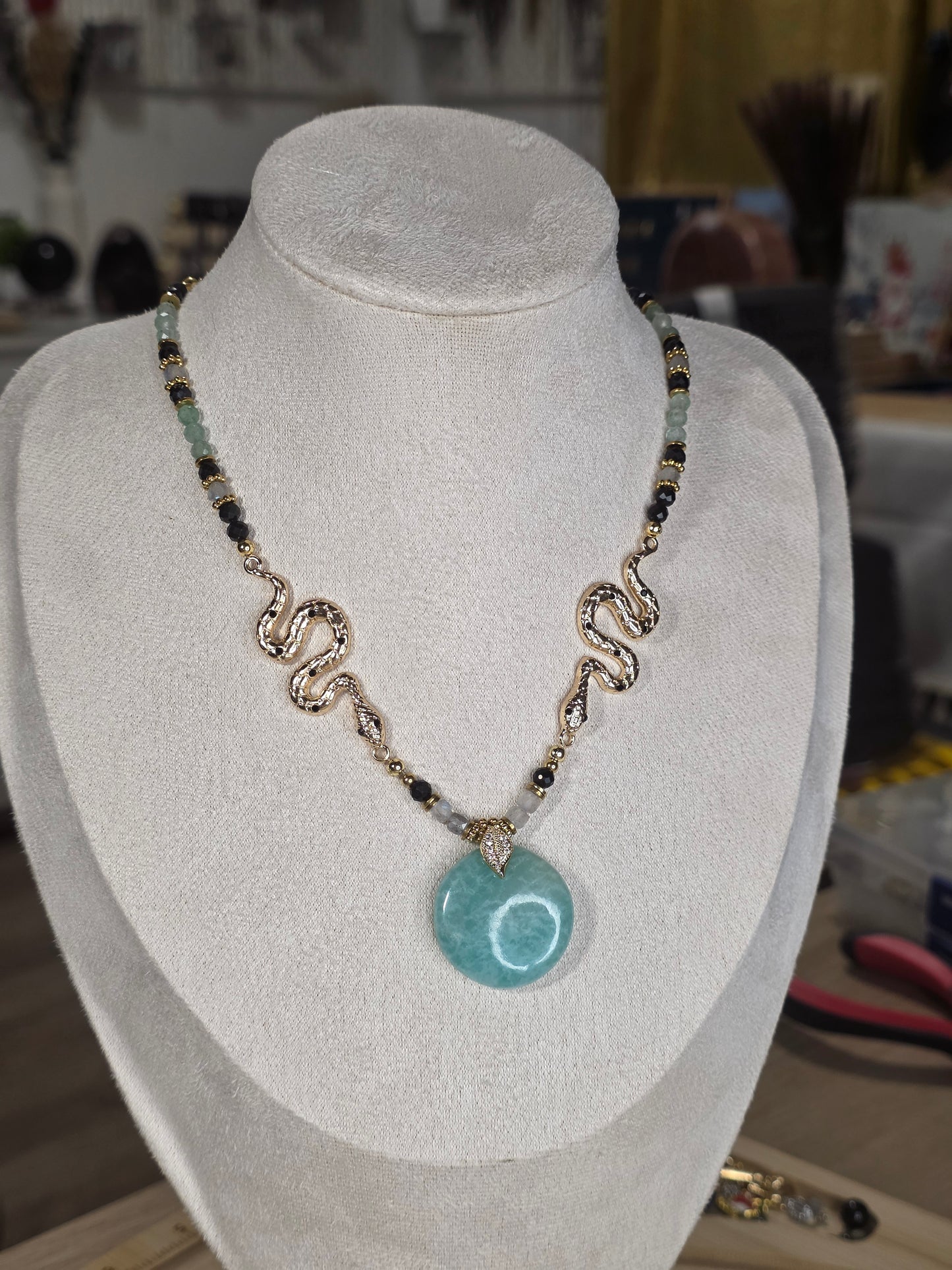 Calypso collier serpent Amazonite