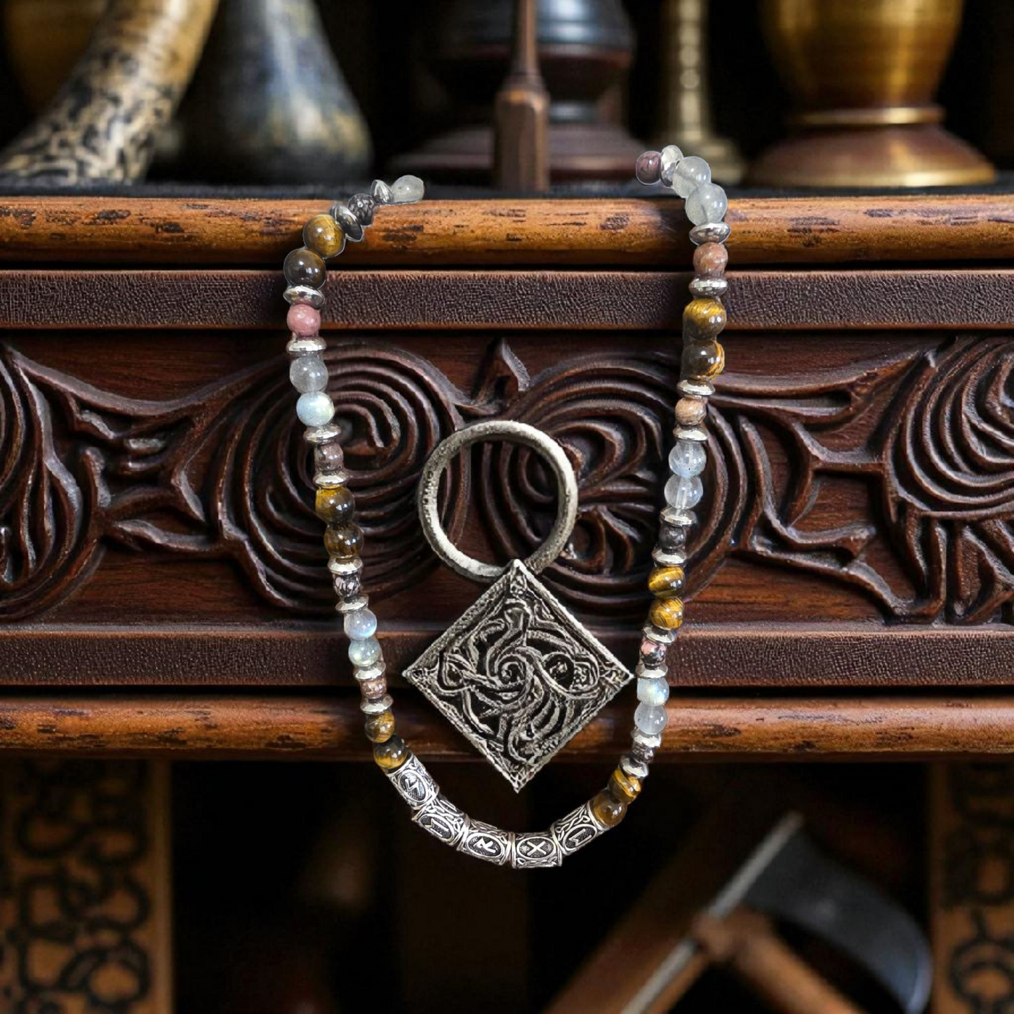 Collier Viking personnalisé prénom.
