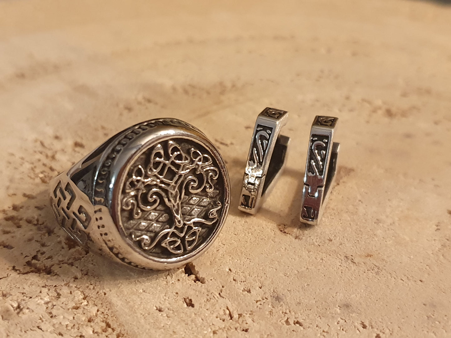Bague en Acier Inoxydable Pleine - Nordique Viking avec Arbre de Vie