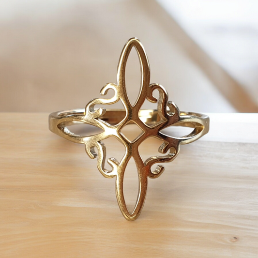 La Bague en Acier Inoxydable - Nœud de Sorcière