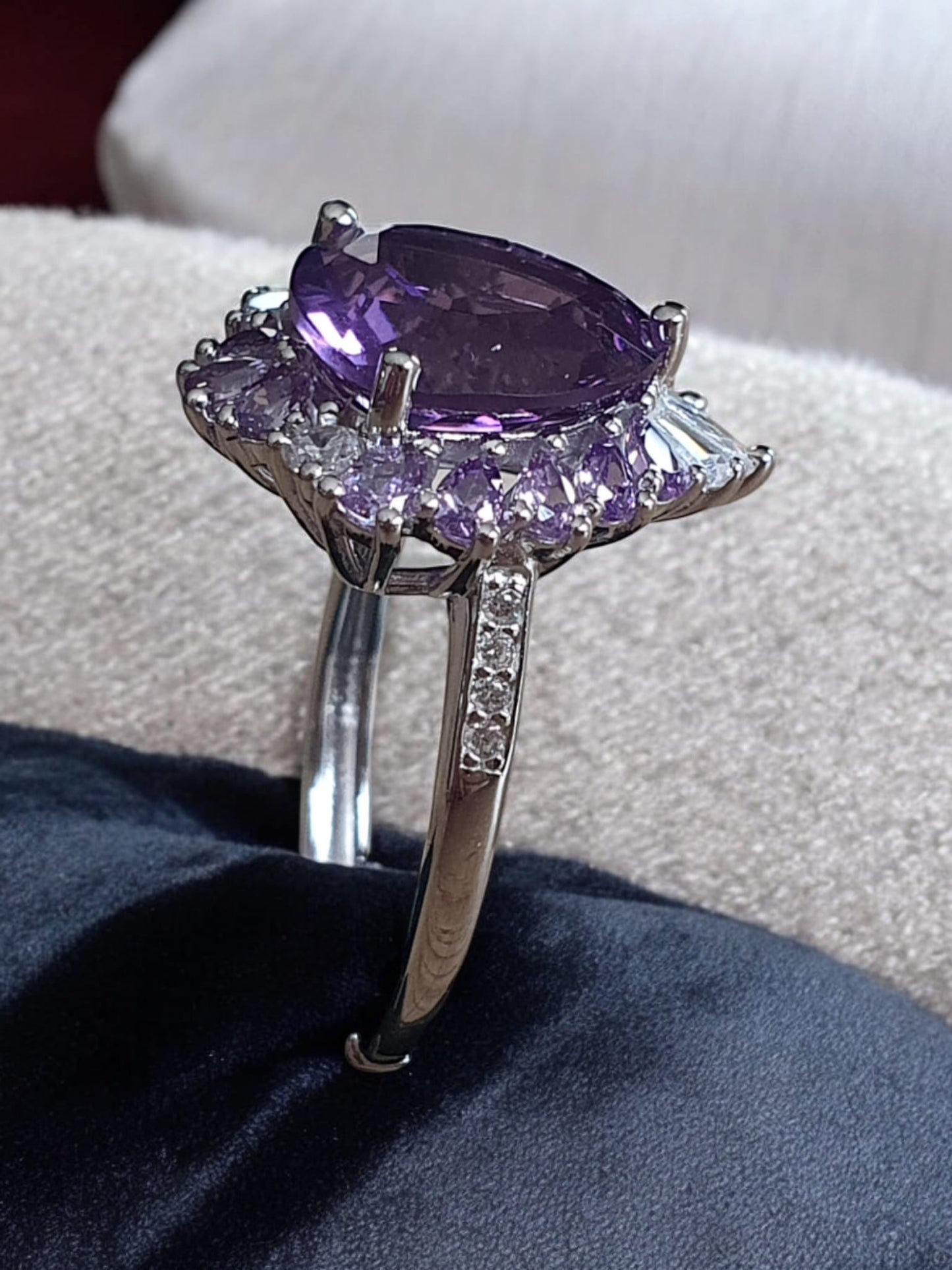 Bague Ajustable en Argent 925 et Améthyste : Éclat et Protection
