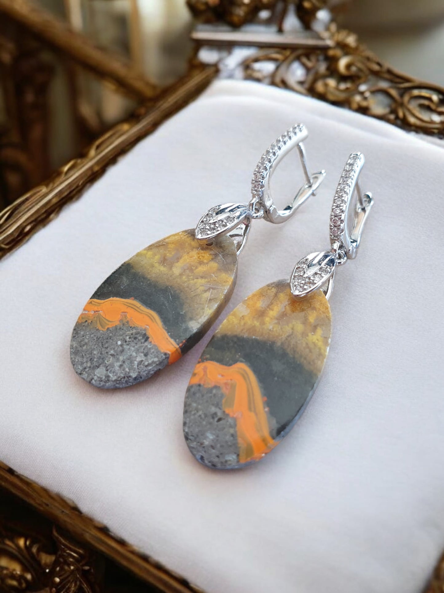 Boucles d'Oreilles ovale en Jaspe Bumblebee