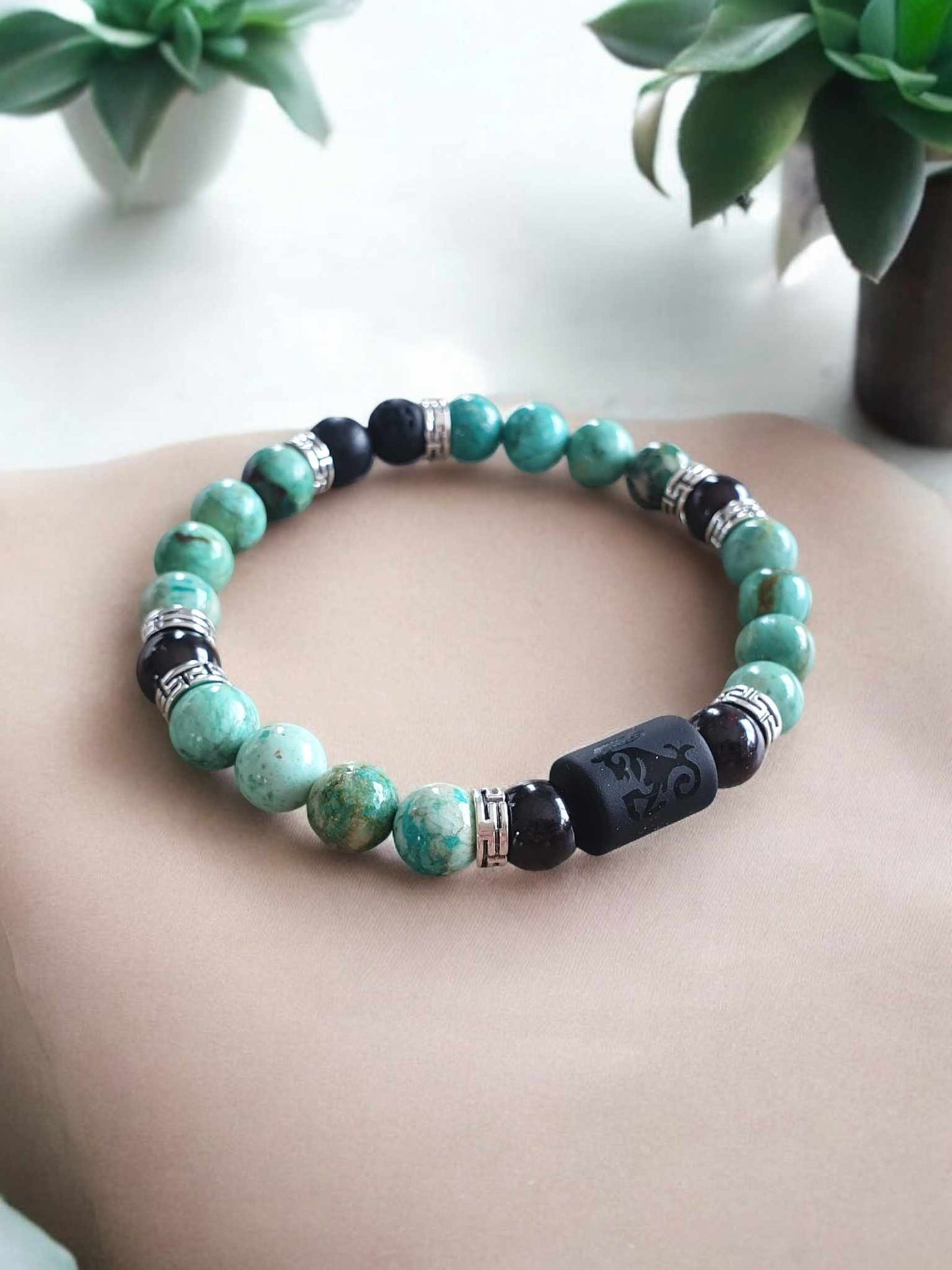 Bracelet Homme Capricorne : Turquoise Africaine, Obsidienne Noire et Grenat - Élégance et Énergie