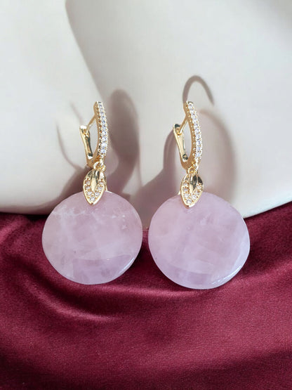 Boucles d'Oreilles en Quartz Rose : Élégance, Douceur et Énergie Venue du Brésil