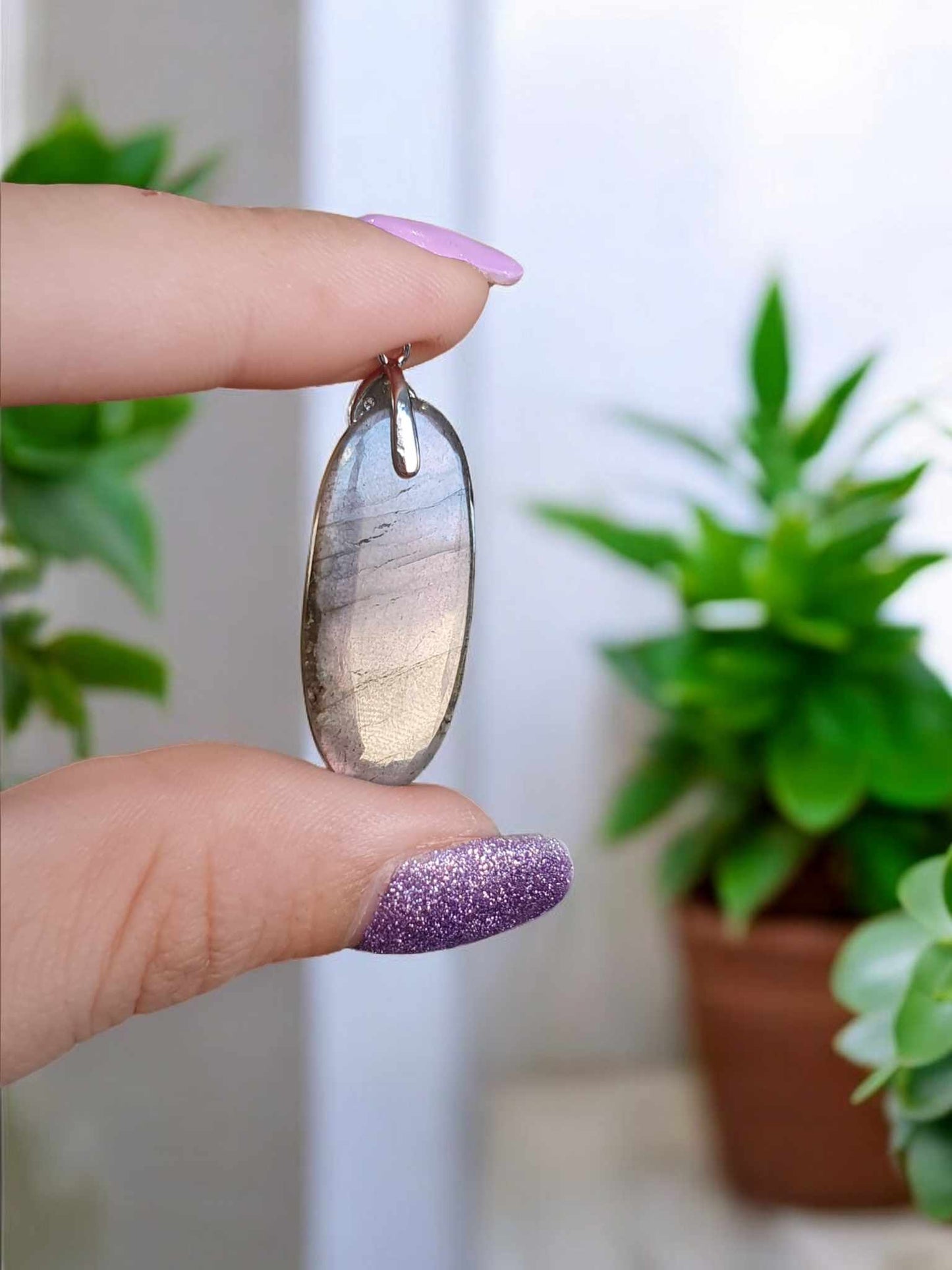 Pendentif en Labradorite Rosée