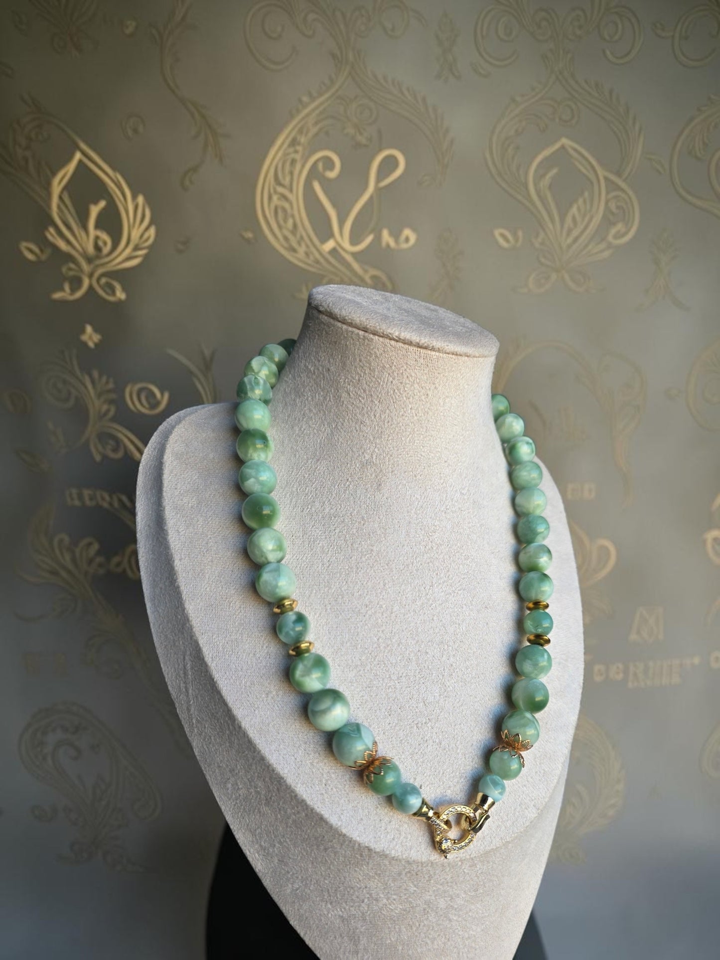 Collier en Larimar perles 12mm