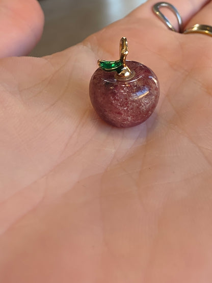 Pendentif Pomme en Pierre Naturelle