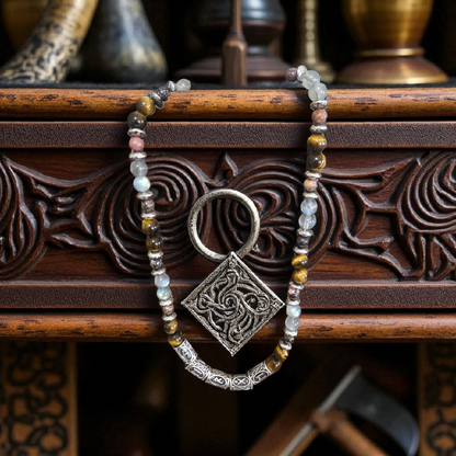 Collier Viking personnalisé prénom.