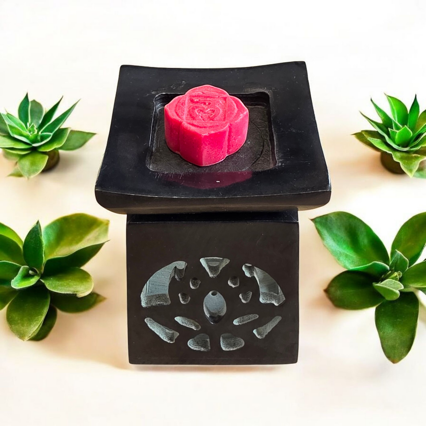 Brûle-parfum Lotus en pierre à savon noire