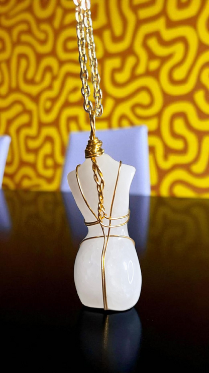 🌺 Pendentifs Buste Féminin – Symbole & Énergie des Pierres