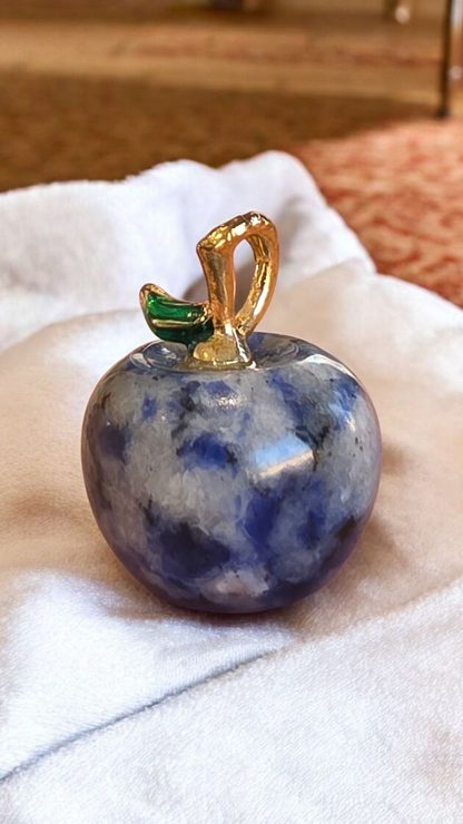 Pendentif Pomme en Pierre Naturelle